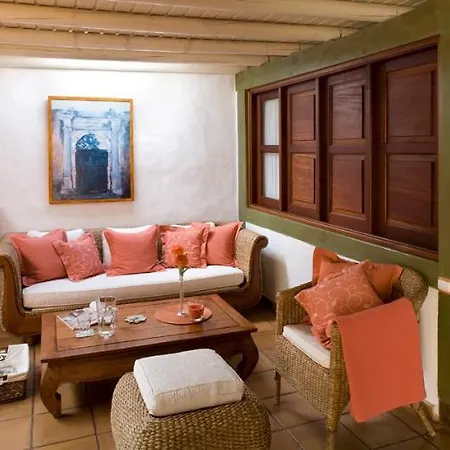 Hotel La Playa Blanca (Lanzarote)